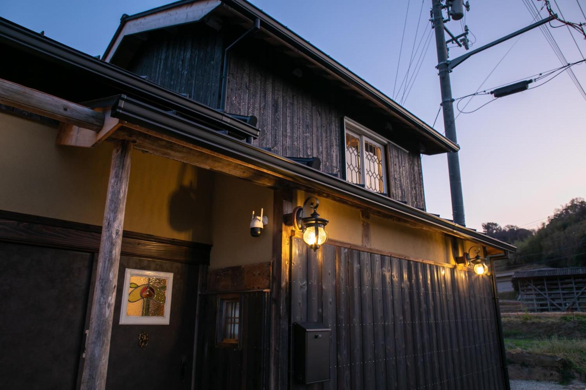 サウナとドッグラン付きのアンティーク古民家宿 Akiya Cornerstone Awaji Ngoại thất bức ảnh