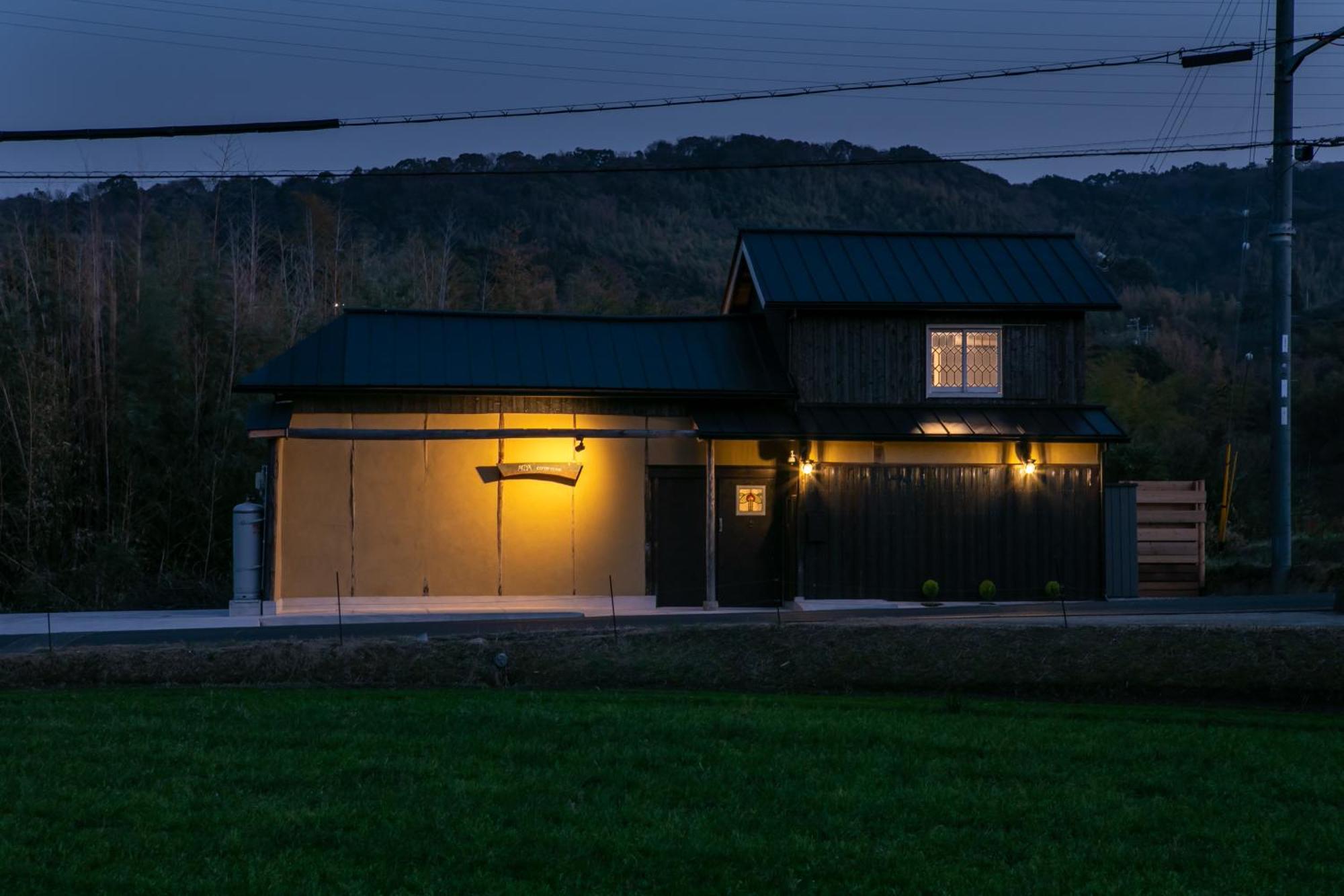 サウナとドッグラン付きのアンティーク古民家宿 Akiya Cornerstone Awaji Ngoại thất bức ảnh